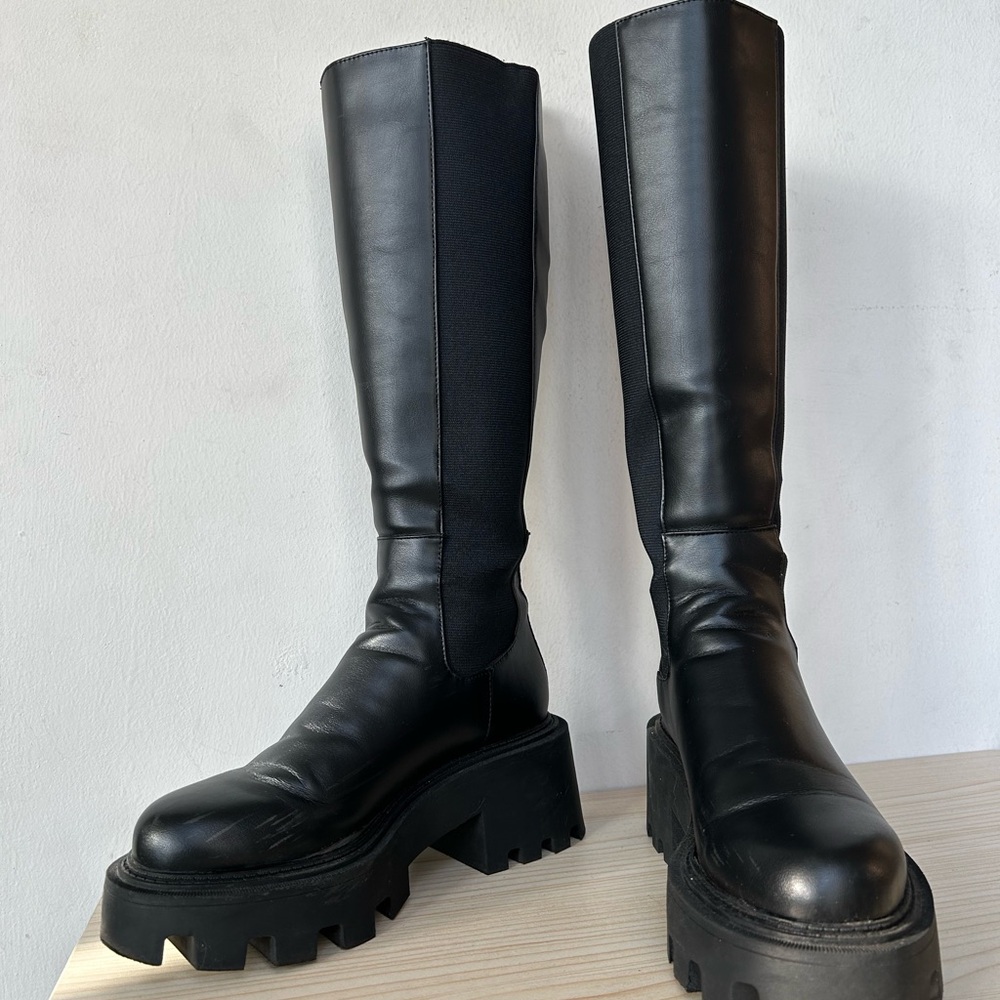 Zara Black Chunky Knee-High Boots